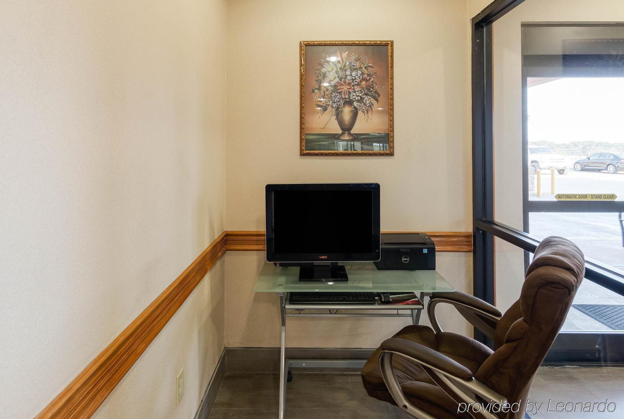 Quality Inn Buffalo Luaran gambar